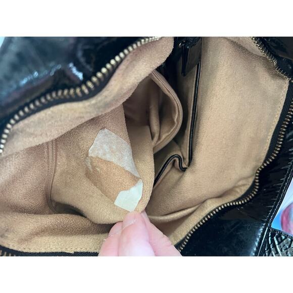 Charles David patent leather black large shoulder bag - Picture 8 of 9